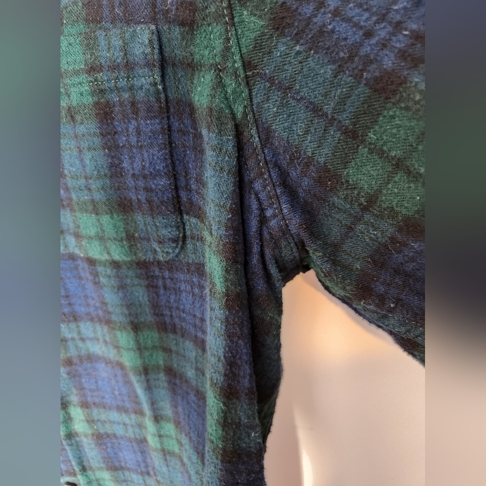 LL Bean scotch plaid flannel shirt Size Medium - Picture 6 of 8